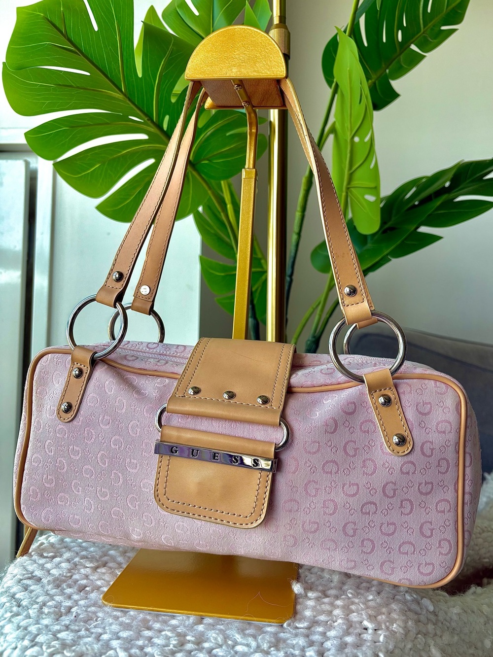 Vintage GUESS Pink Monogram Y2K Baguette Shoulder Bag Purse 2000s